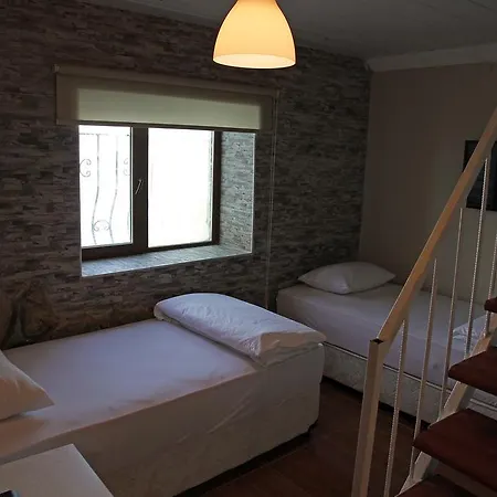 Aqua Boss Szálloda 2*