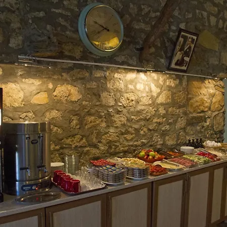 Aqua Boss Szálloda Eceabat