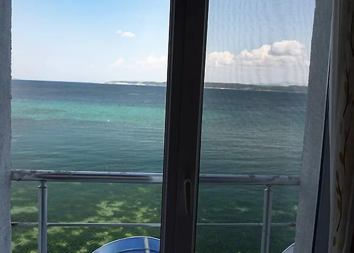 Aqua Boss Отель 2*