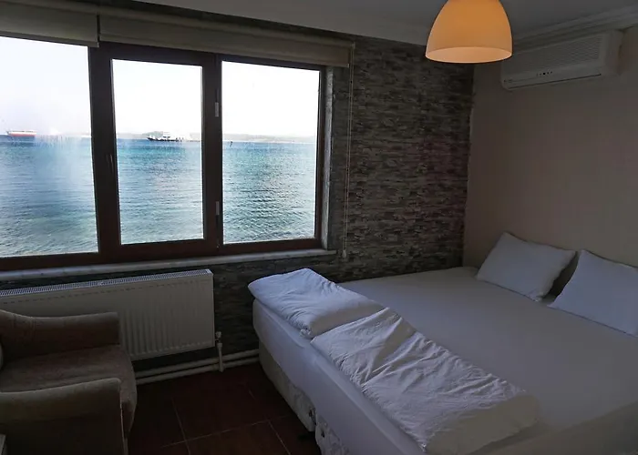 ホテル Aqua Boss エジェアバト